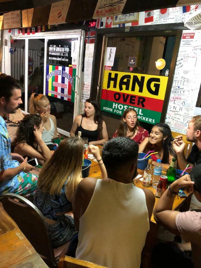 Hangover Hostel Koh Phi Phi Ngoại thất bức ảnh