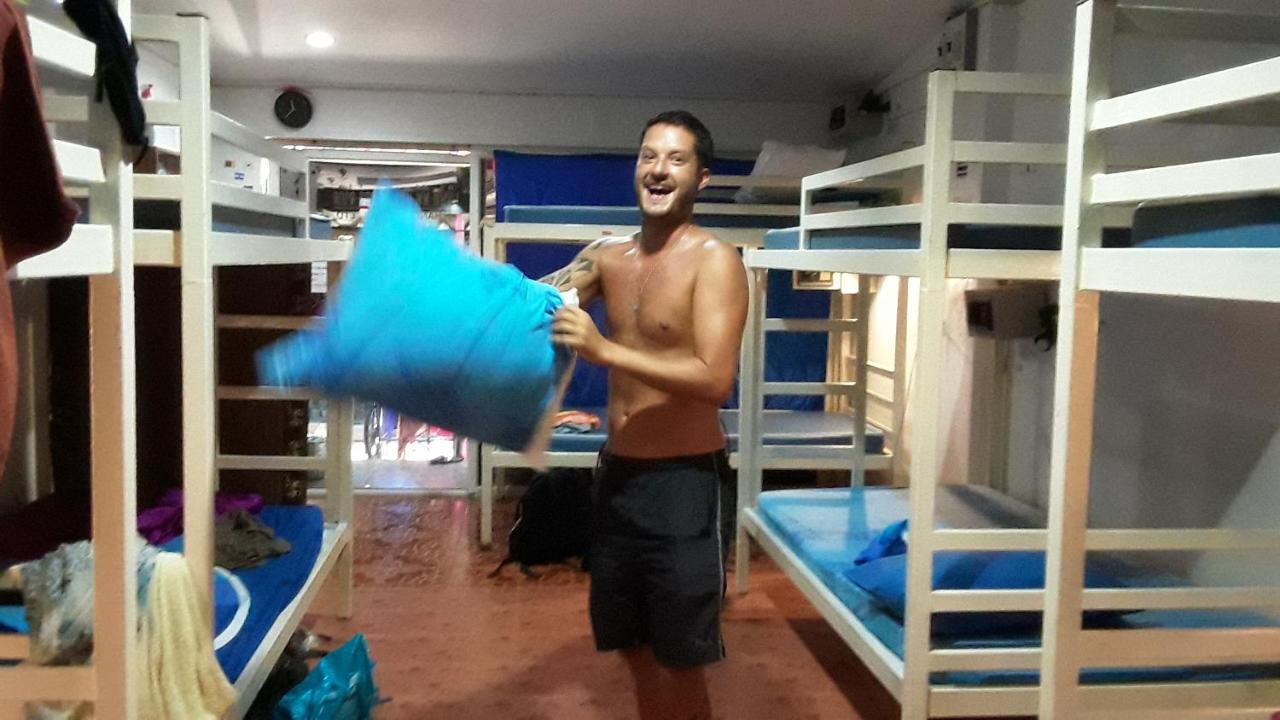 Hangover Hostel Koh Phi Phi Ngoại thất bức ảnh